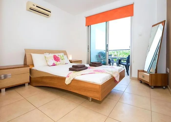 아파트 Sea View Apt*spacious Balcony*200m To The